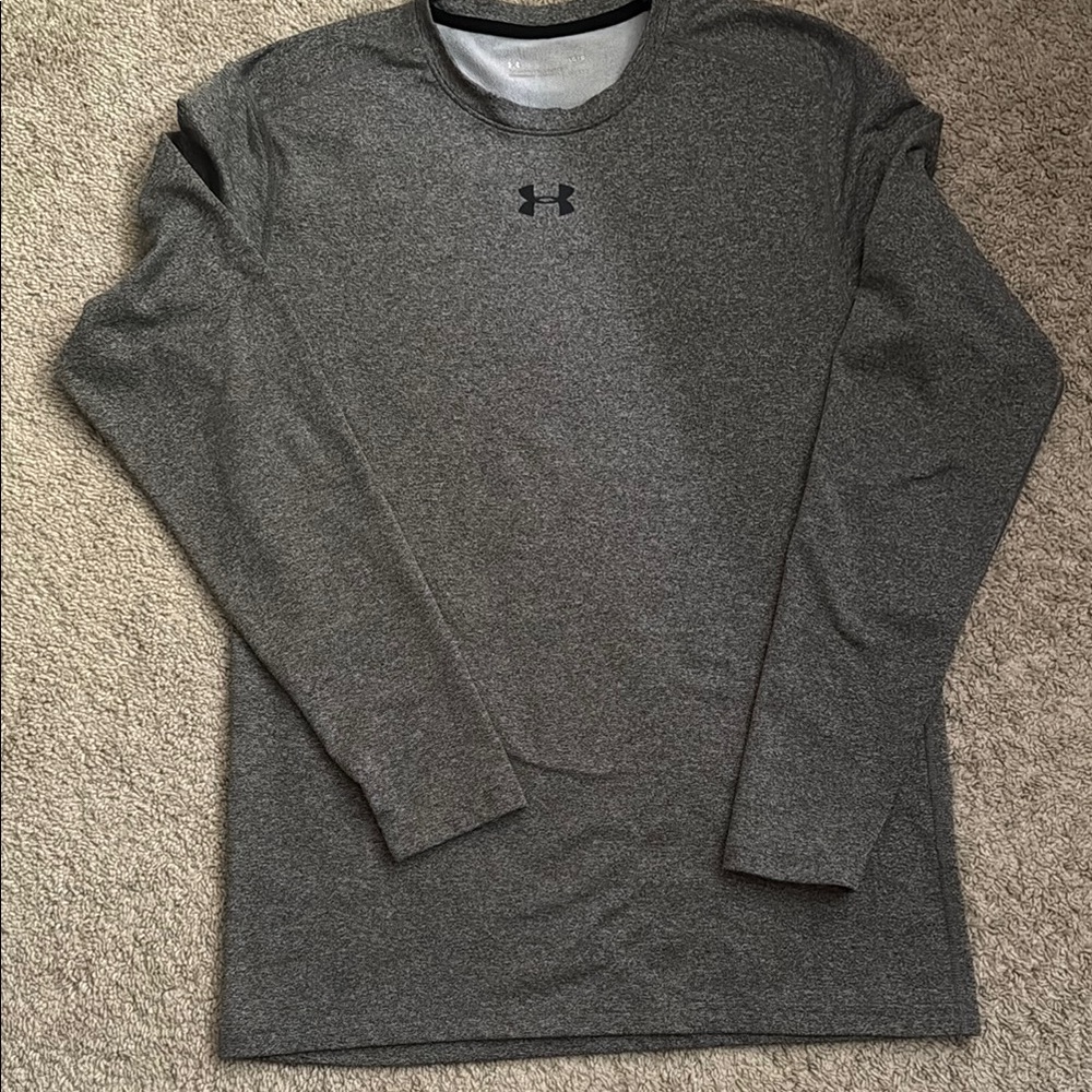 Under Armour Men's Gray Long Sleeve Shirt